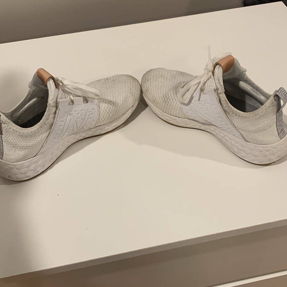 Sneaker - Picture 9 of 9
